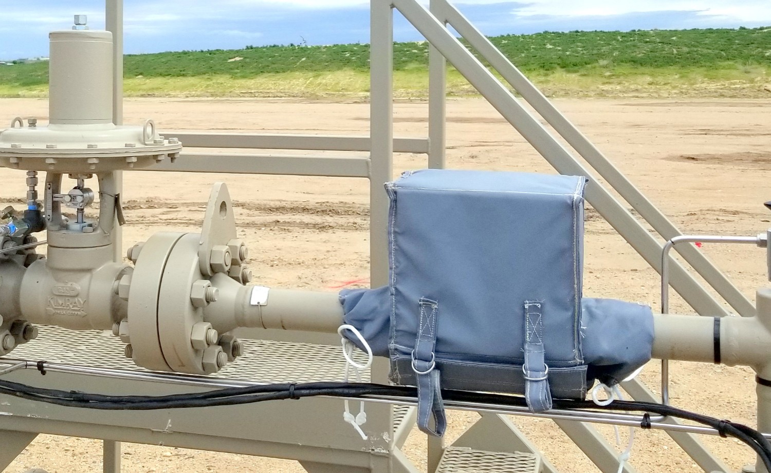 Multiphase Flow meter Flow Measurement Industrial Automation, PLC